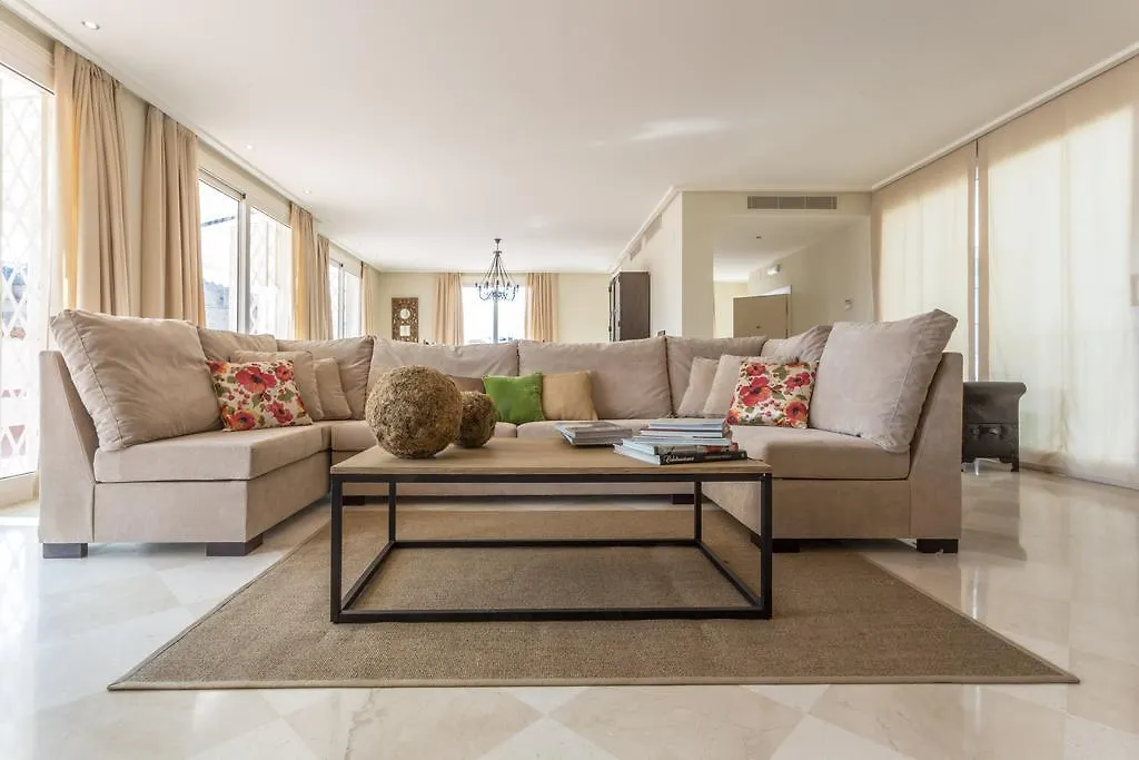 Puerta Principe Luxury Apartments Seville