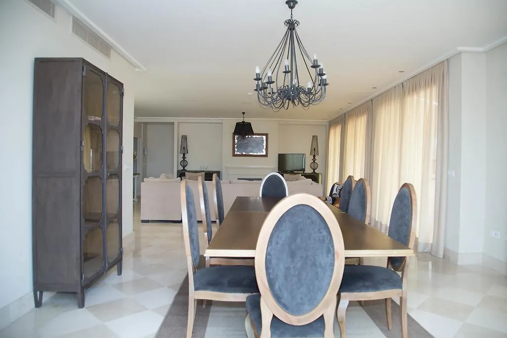 Puerta Principe Luxury Apartments Seville