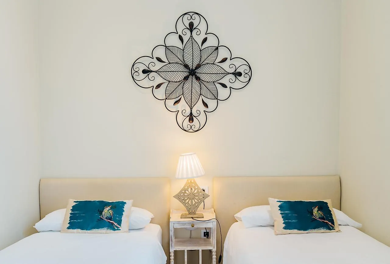 Puerta Principe Luxury Apartments Seville