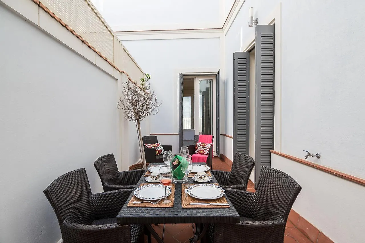 Puerta Principe Luxury Apartments Seville