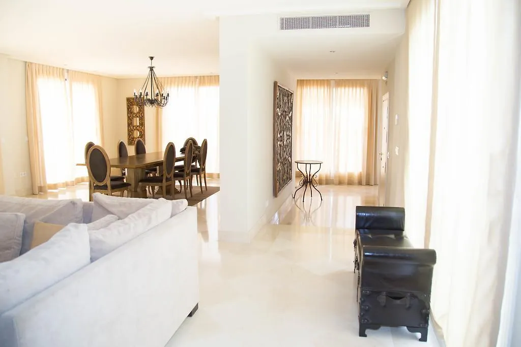 Puerta Principe Luxury Apartments Seville