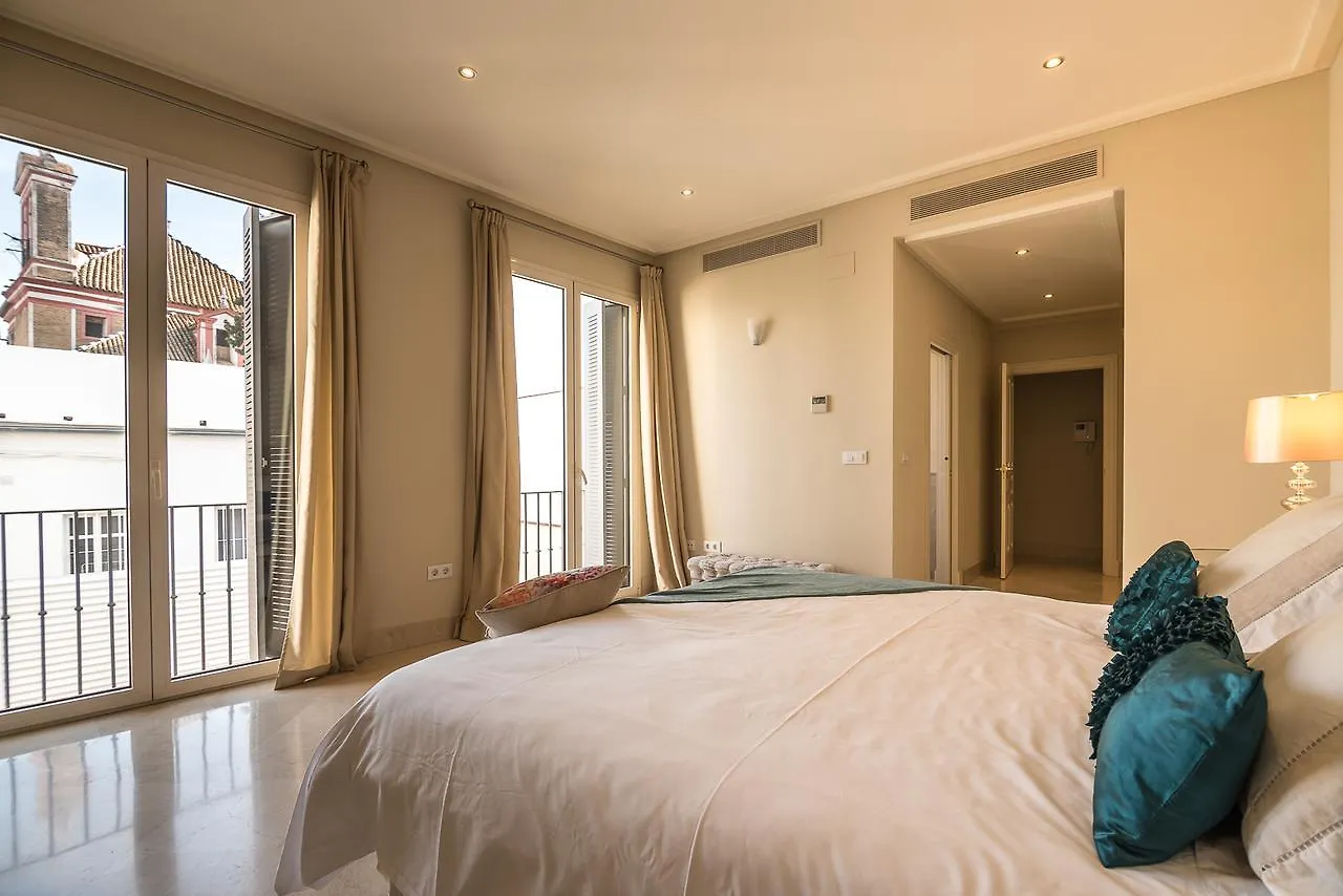 Puerta Principe Luxury Apartments Seville