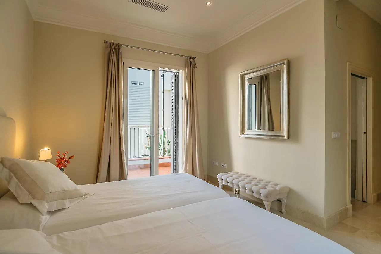 Puerta Principe Luxury Apartments Seville 0*,
